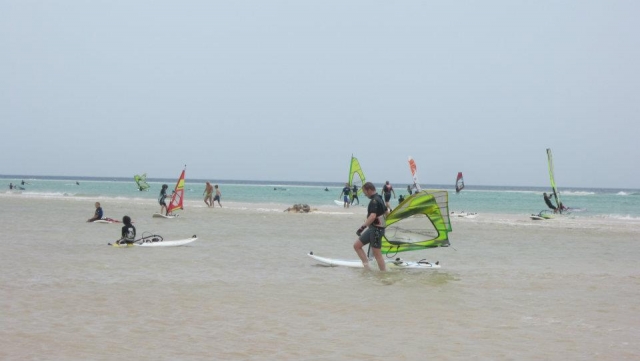  Praticare windsurf 